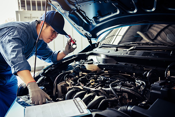 5 Car Maintenance Checklist Items That Can Save You From Costly Repairs