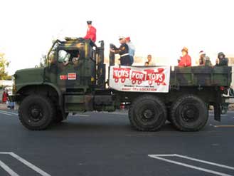 2010 Holiday Parade - Monkey Wrenches image 2